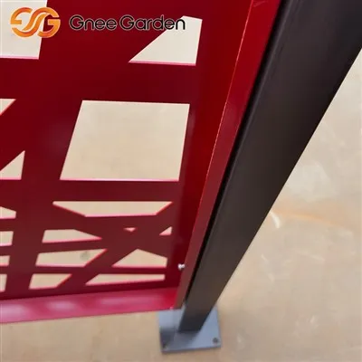 Modern kırmızı geometrik tasarım ekran çit